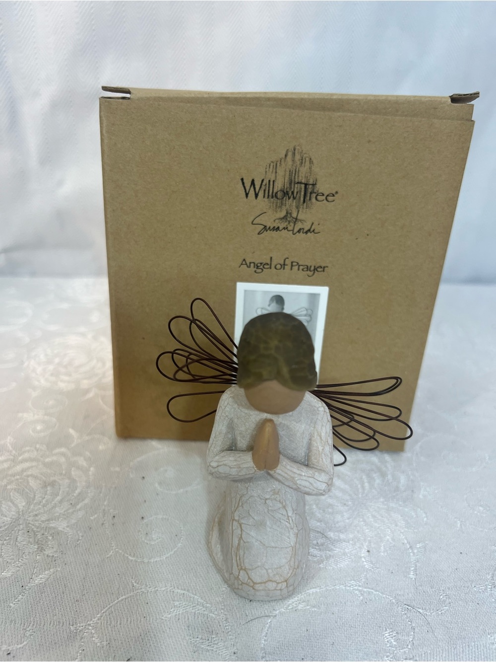 Willow Tree Angel Figurine - White, Tan Susan Lordi Hand Painted Resin